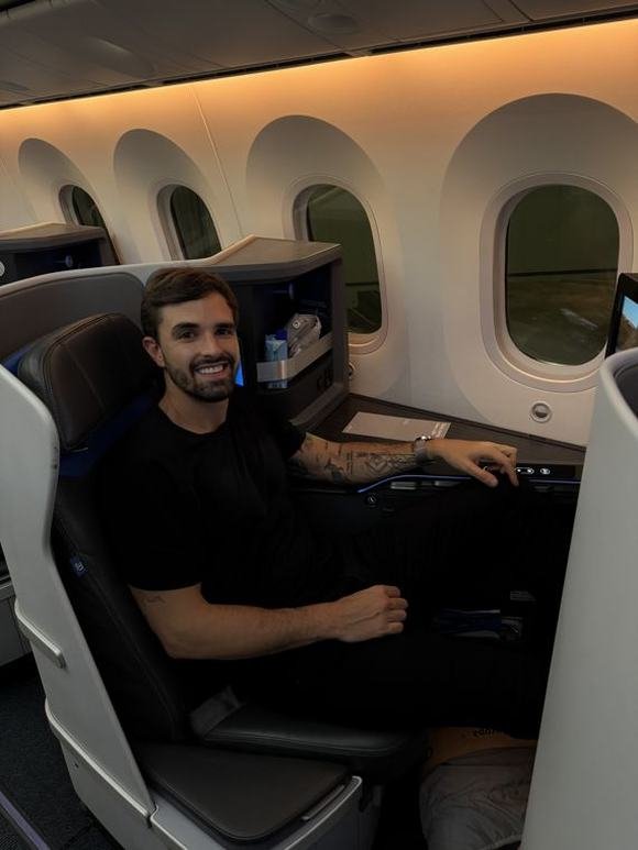 Aloysio em classe executiva da Air Europa com milhas